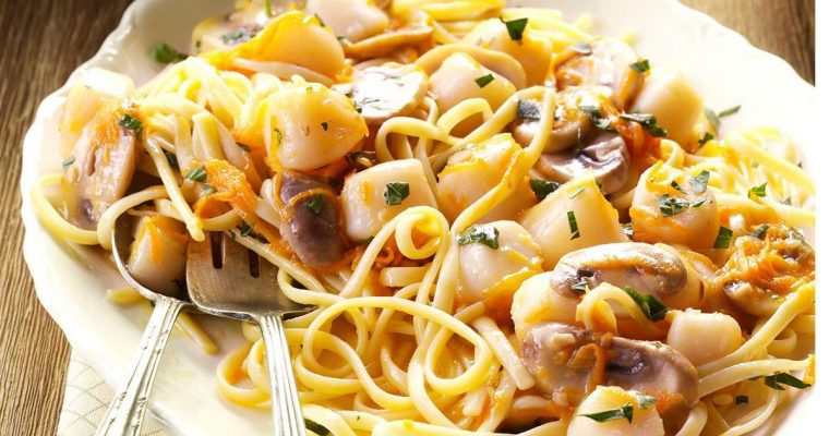 Pasta Scallops Casino