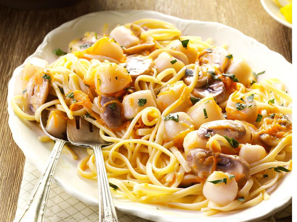 Pasta Scallops Casino
