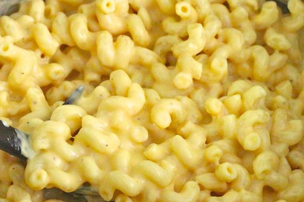Quick and Easy Mac N Cheesy